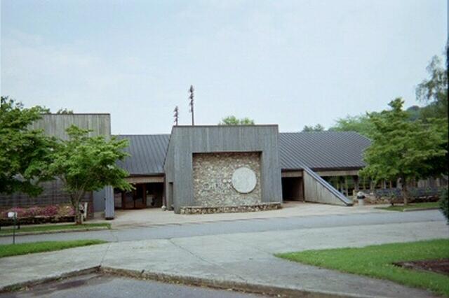 Main entrance Cherokee museum